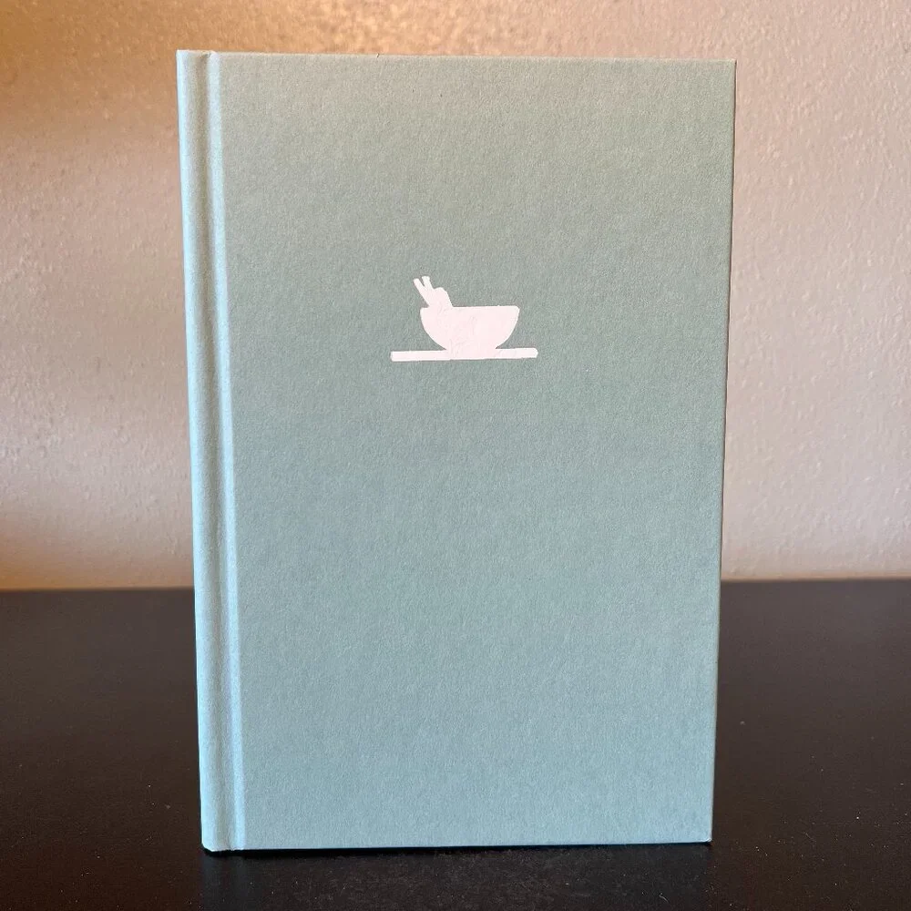A Pho Love Story Loan Le YA Romantic Comedy Fiction Book Simon and Schuster NWT